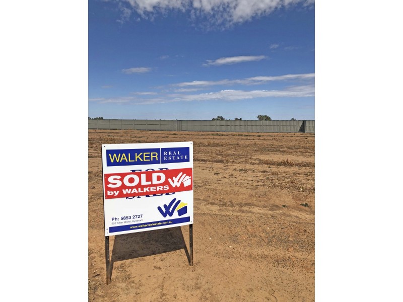 44 Kangaroo Way, Kyabram VIC 3620