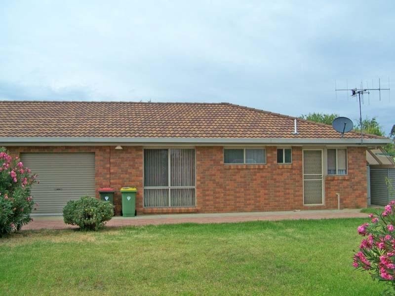 2A Munro Crescent, Kyabram VIC 3620