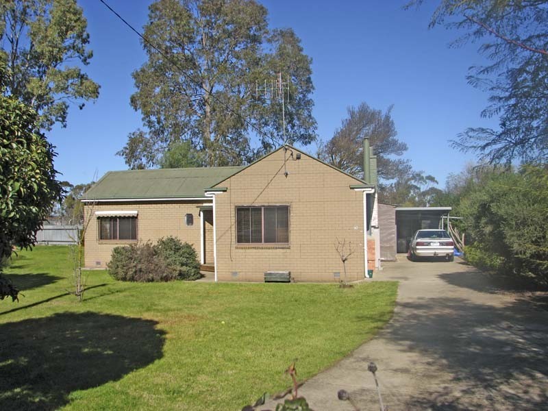 30 Breen Avenue, Kyabram VIC 3620