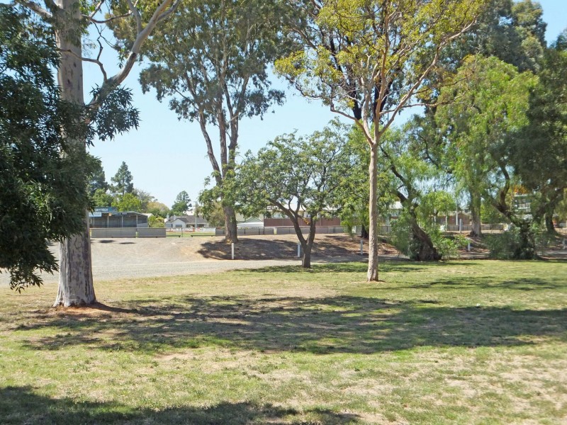 4 Dawes Road, Kyabram VIC 3620