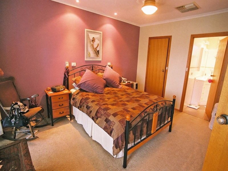 35 Banyule Court, Kyabram VIC 3620