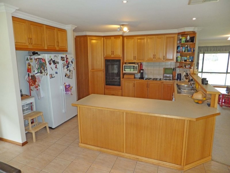 21 Carmaria Court, Kyabram VIC 3620