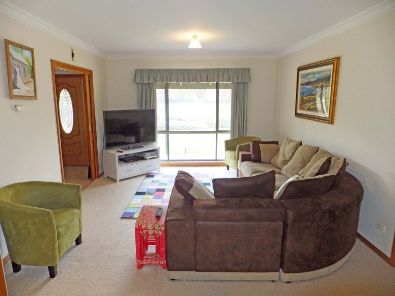 21 Carmaria Court, Kyabram VIC 3620