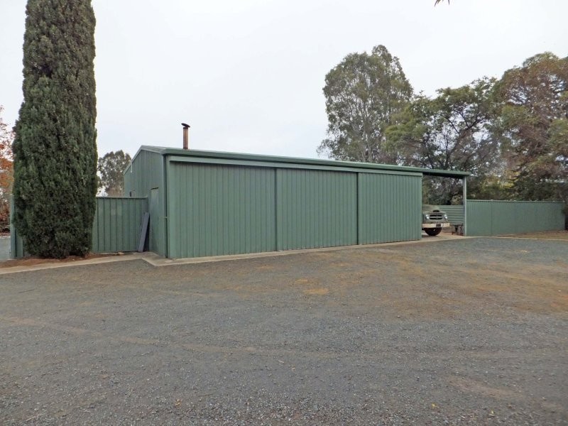 21 Carmaria Court, Kyabram VIC 3620