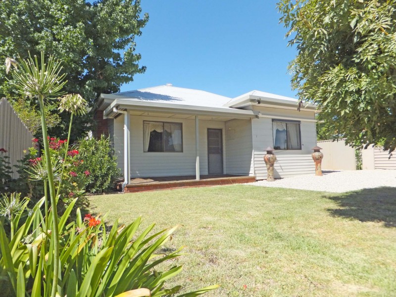 1/7 Lancaster Street, Kyabram VIC 3620