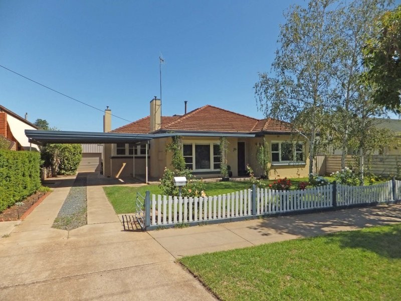 58 Allan Street, Kyabram VIC 3620