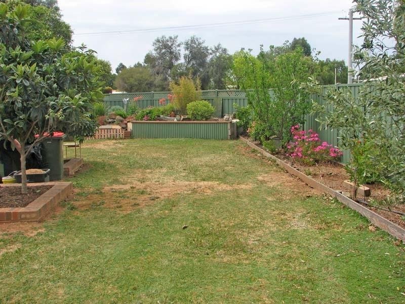 5 Barton Road, Kyabram VIC 3620