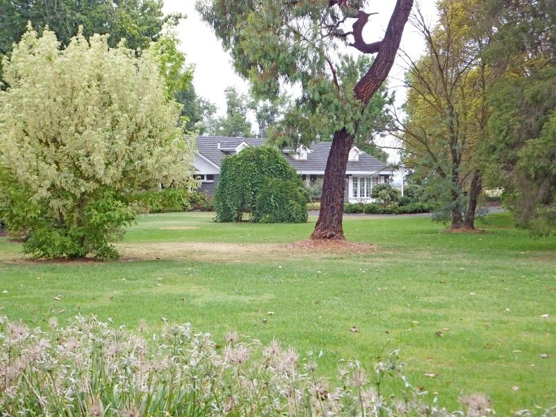 1012 Henderson Road, Tongala VIC 3621