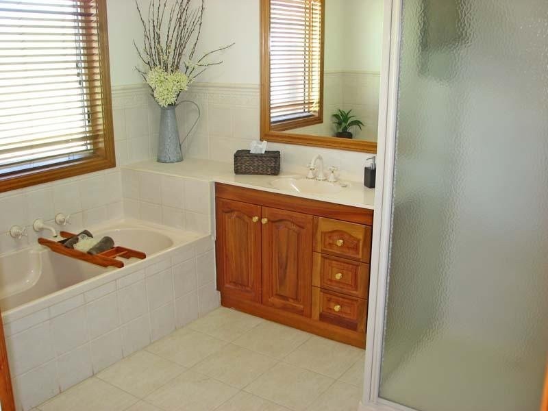 84 Howards Lane, Kyabram VIC 3620