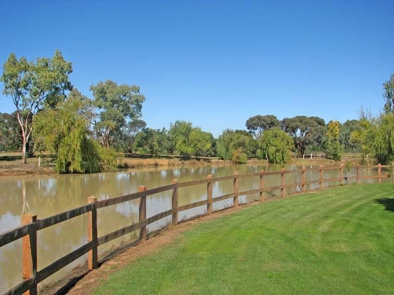 84 Howards Lane, Kyabram VIC 3620