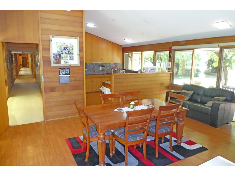 53 Howards Lane, Kyabram VIC 3620