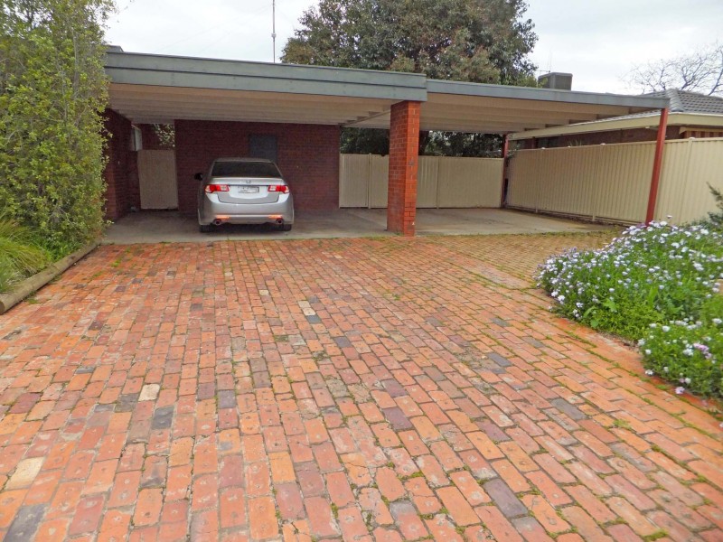 49 Bond Street, Kyabram VIC 3620