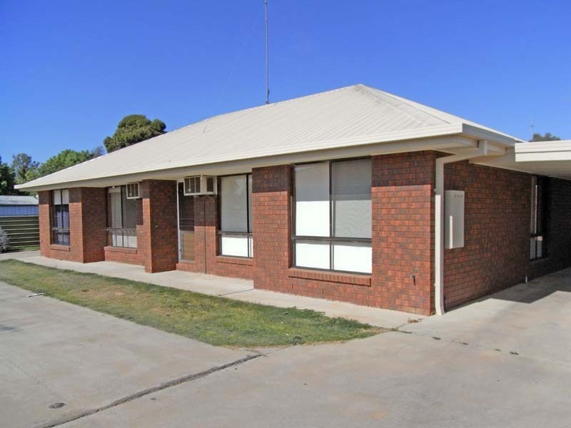 8  11/10 Cavell St, Tongala VIC 3621