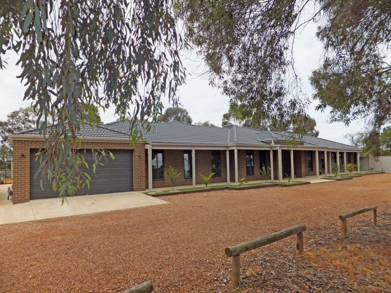 26 Palmer Crescent, Merrigum VIC 3618