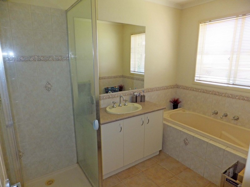 48 Tisdall Road, Kyabram VIC 3620