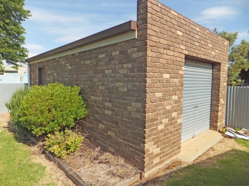 11 Bond Street, Kyabram VIC 3620