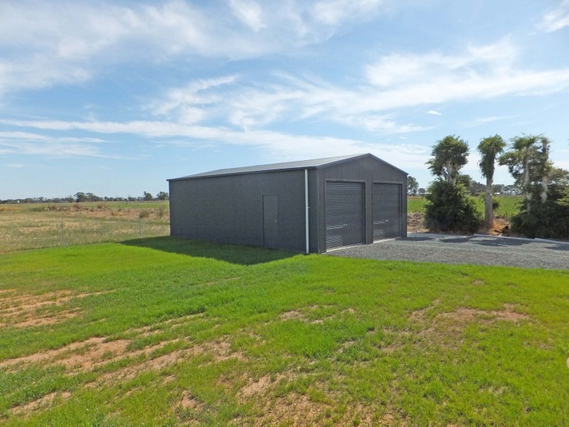1121 Peppertree Lane, Kyabram VIC 3620