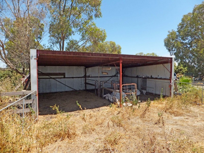 695 Andrews Road, Kyabram South VIC 3620