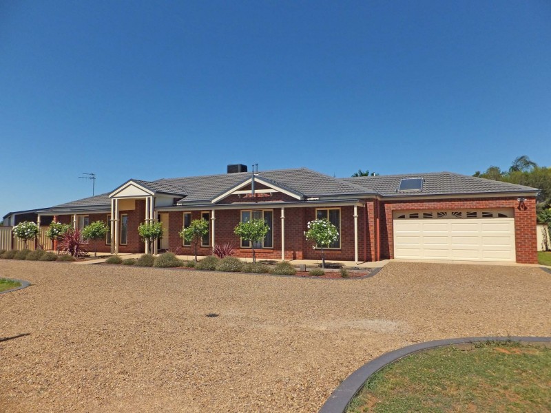 22 The Avenue, Kyabram VIC 3620