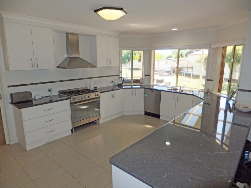 22 The Avenue, Kyabram VIC 3620