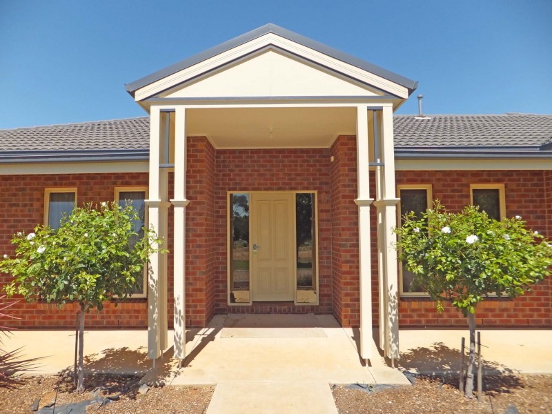 22 The Avenue, Kyabram VIC 3620