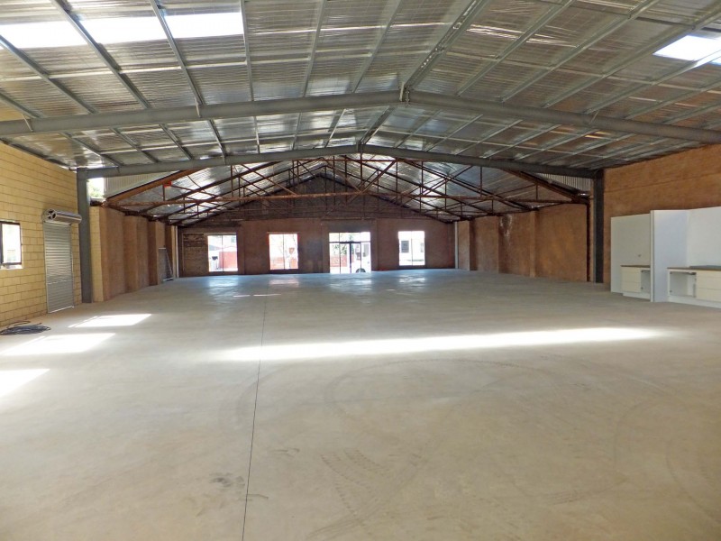 109-111 Fenaughty Street, Kyabram VIC 3620