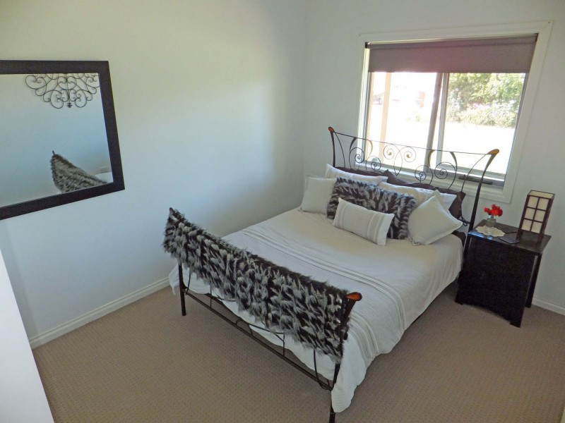 50  The Avenue, Kyabram VIC 3620