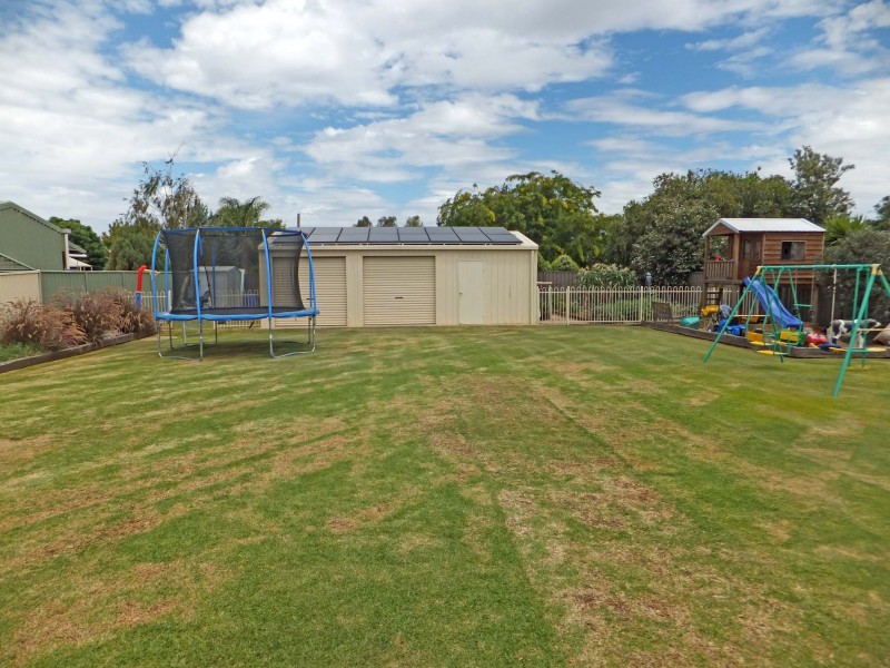 14 Deakin Grove, Tongala VIC 3621