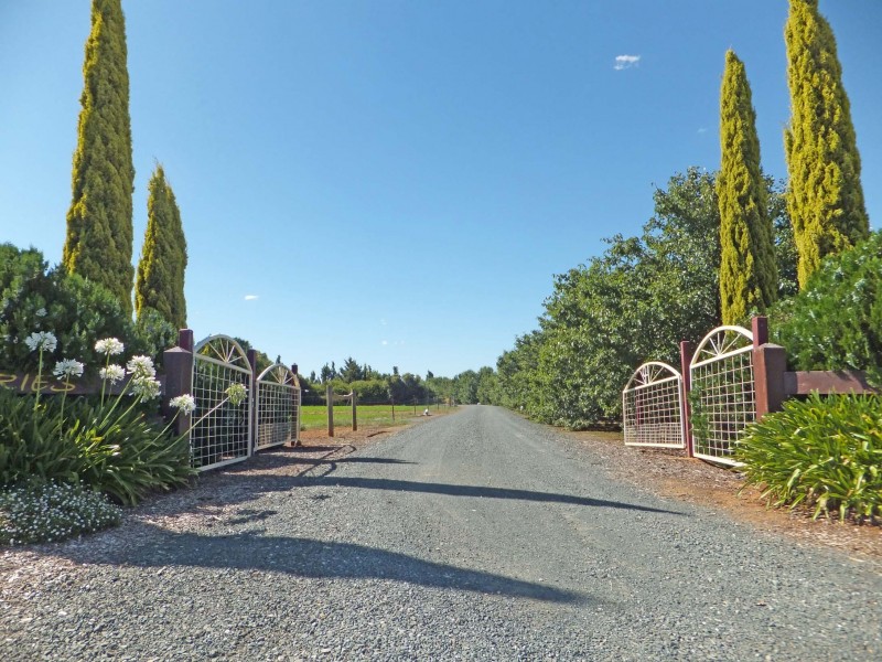 1074 Finlay Road, Kyabram VIC 3620