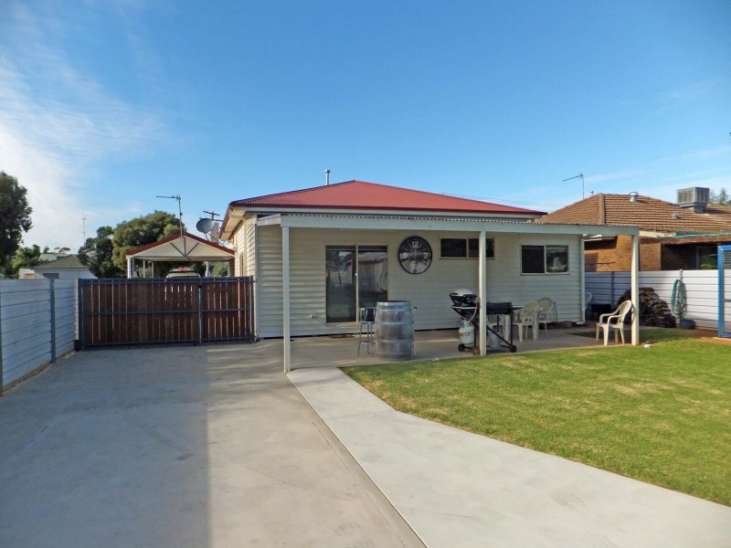 31 Oswald Street, Kyabram VIC 3620