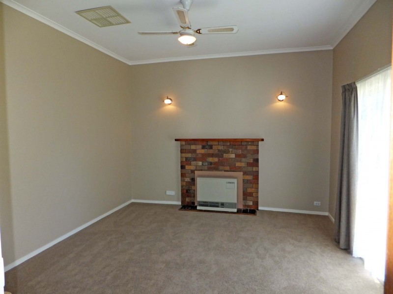 2 Hawkins Street, Kyabram VIC 3620