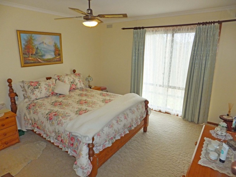 39 Finlay Road, Tongala VIC 3621