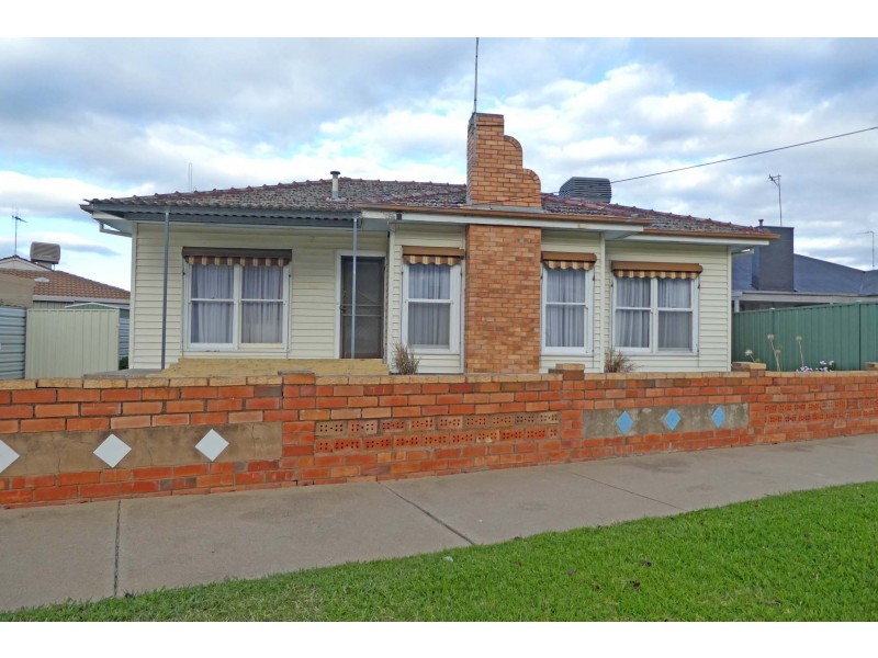 16 Mackie Street, Kyabram VIC 3620