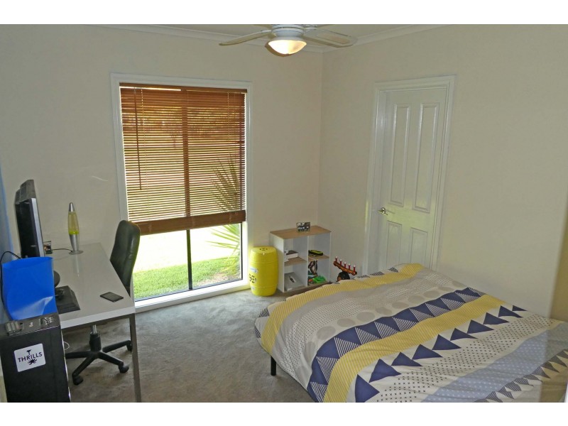 15 Carmaria Court, Kyabram VIC 3620