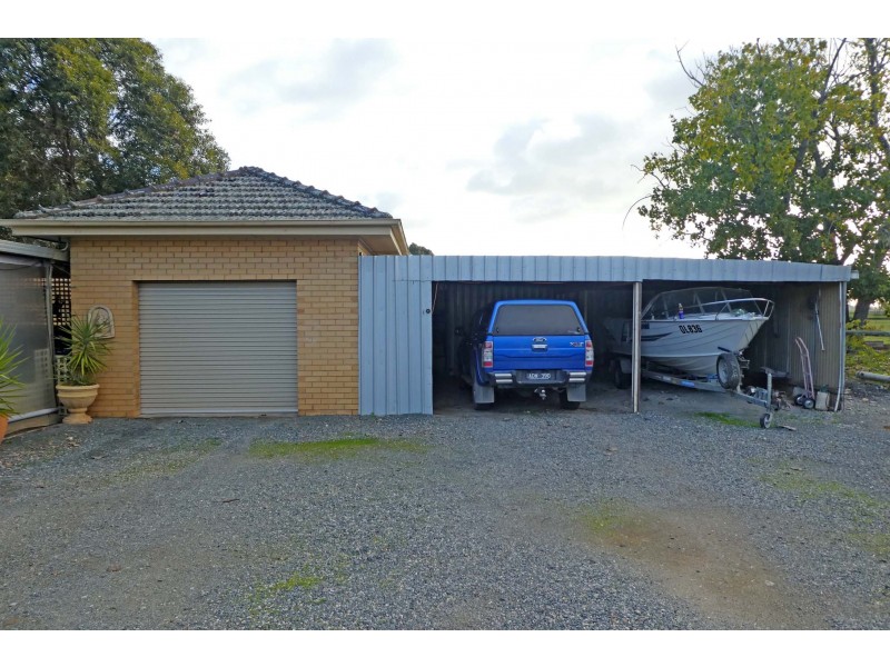 5 Weller Road, Lancaster VIC 3620