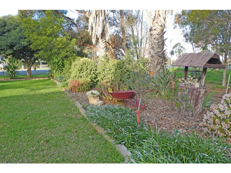 5 Weller Road, Lancaster VIC 3620