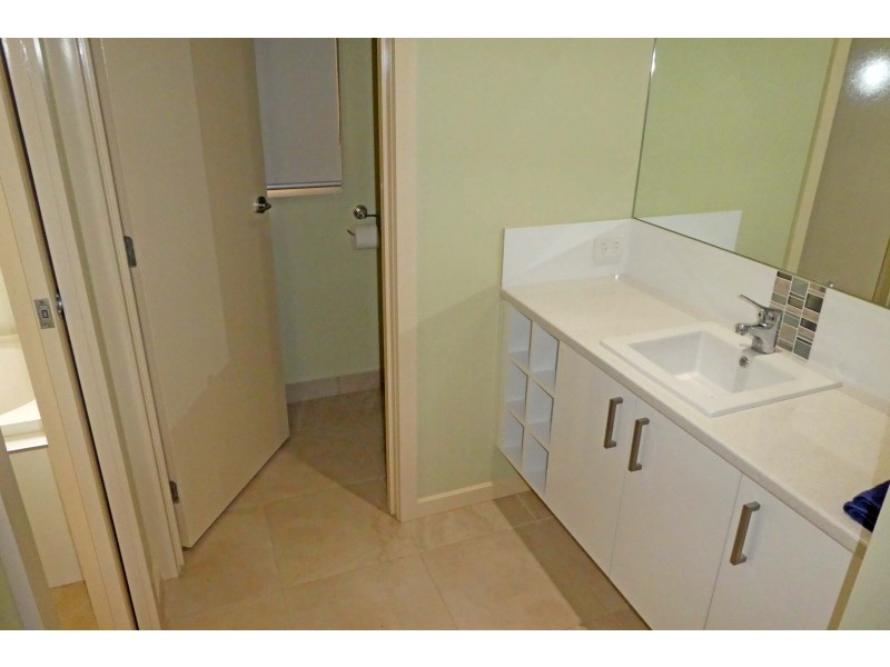 2/9 Hawkins Street, Kyabram VIC 3620