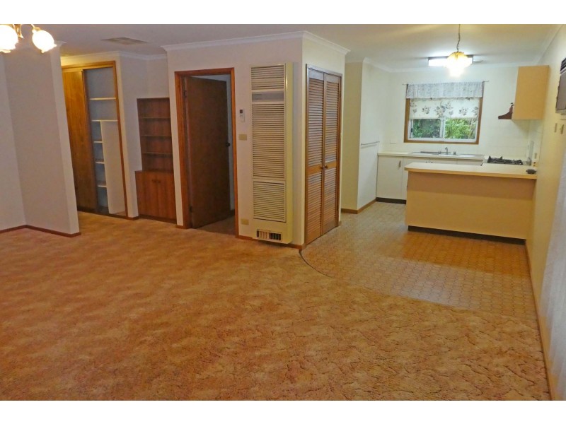 1/19 Allan Street, Kyabram VIC 3620