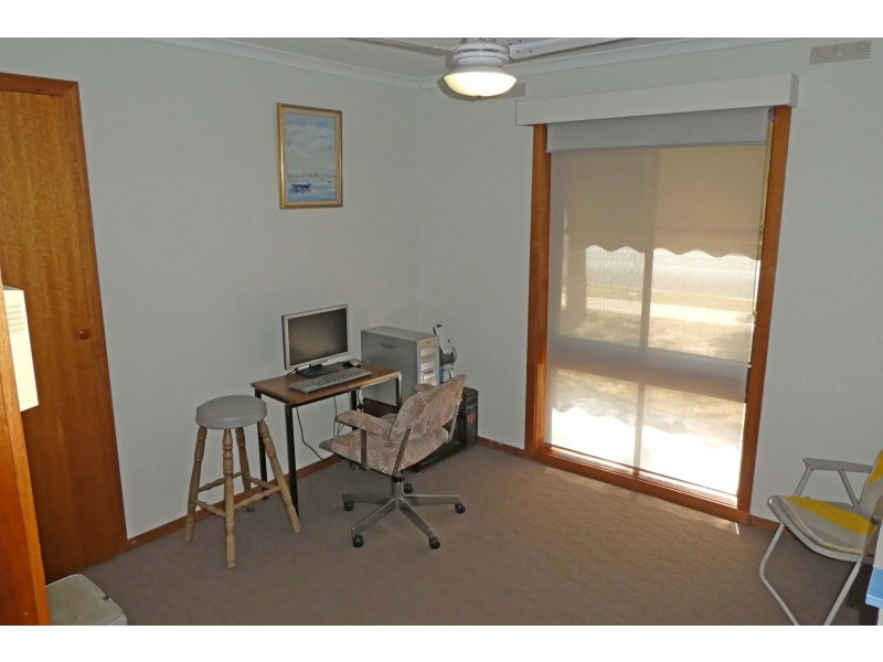 7 Barton Road, Kyabram VIC 3620