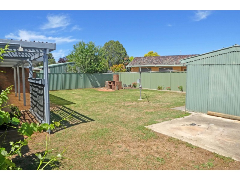 7 Barton Road, Kyabram VIC 3620