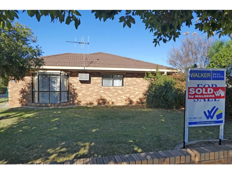 1/152 Fenaughty Street, Kyabram VIC 3620