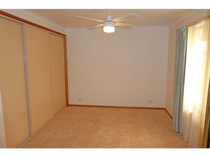 1/152 Fenaughty Street, Kyabram VIC 3620