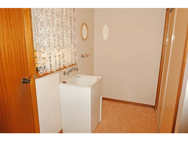 1/152 Fenaughty Street, Kyabram VIC 3620