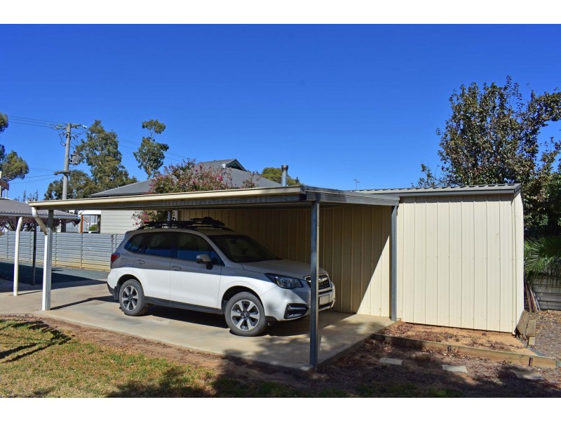 9 Midland Highway, Stanhope VIC 3623