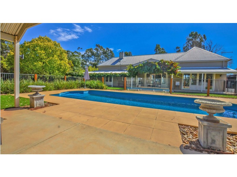 248 John Allan Road, Kyabram VIC 3620