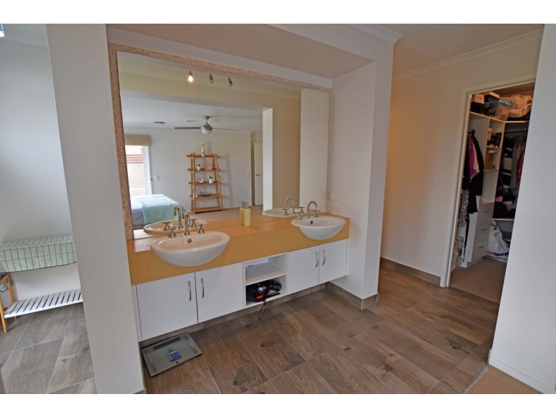 70 Goegan Drive, Kyabram VIC 3620