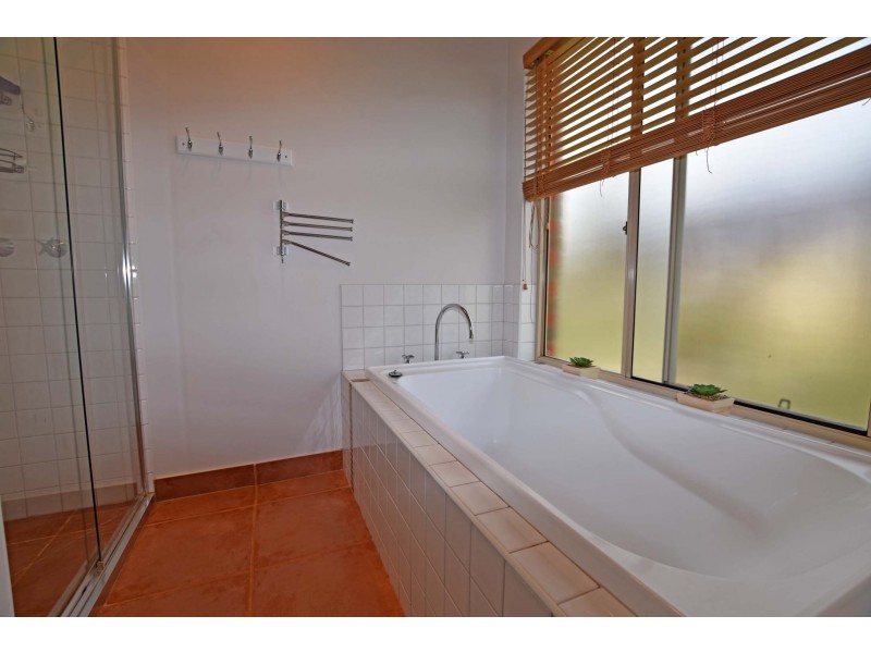 70 Goegan Drive, Kyabram VIC 3620