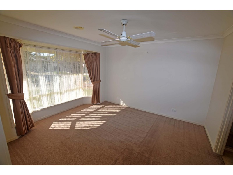 10 Eden Grove, Kyabram VIC 3620