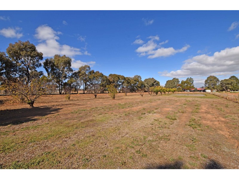 81 Weller Road, Lancaster VIC 3620