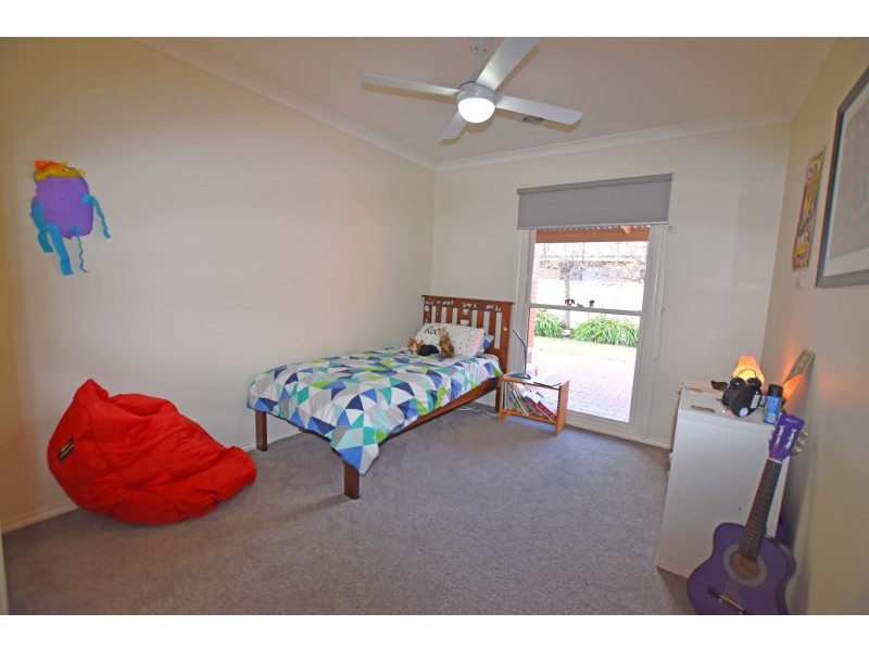 4A Outram Avenue, Kyabram VIC 3620